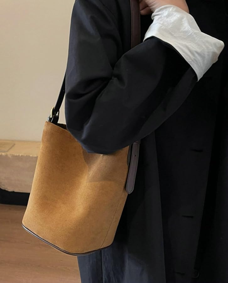 バッグ coyseio SUEDE BELT BAG BROWN SUEDE BELT BAG BROWN - coyseio